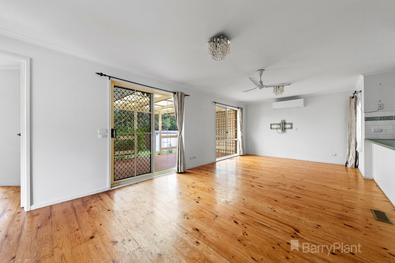 15 Jolimont Place, Narre Warren, VIC 3805, Narre Warren - Thumbnail 3