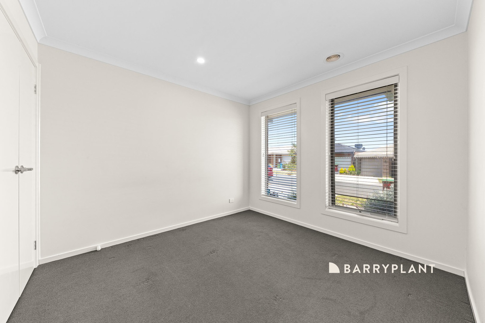 15 Keskadale Way, Clyde North, VIC 3978, Clyde North - Thumbnail 6
