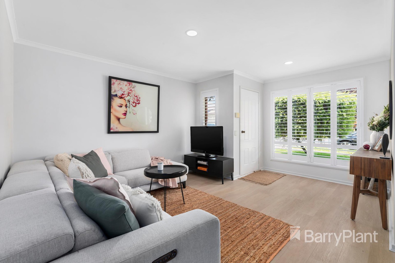 15 Killerton CrescentHeidelberg West, VIC 3081, Heidelberg West - Thumbnail 4