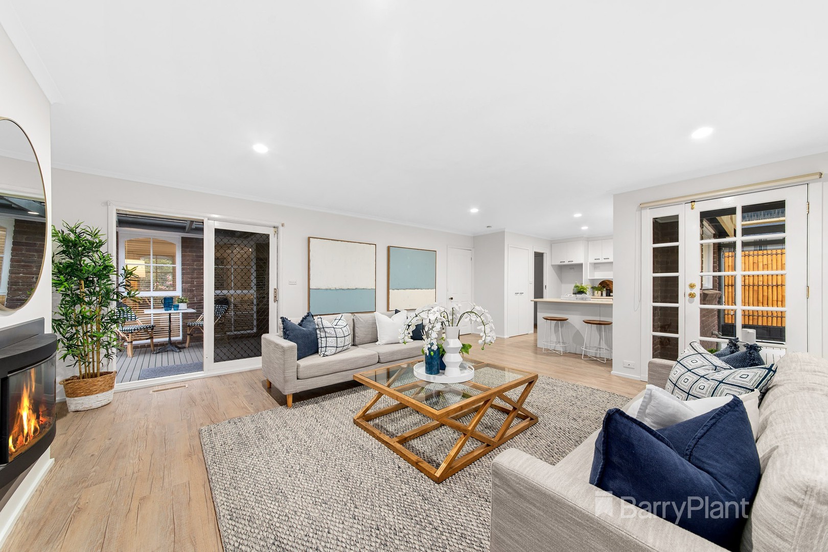 15 Kingloch Parade, Wantirna, VIC 3152, Wantirna - Thumbnail 3