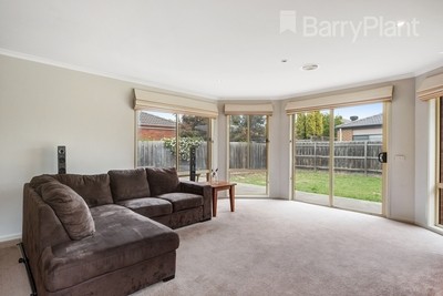 15 Kirkstone Road, Point Cook, VIC 3030, Point Cook - Thumbnail 4