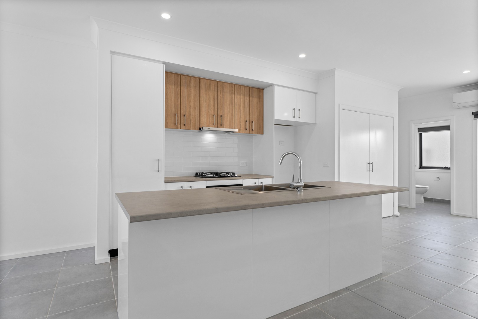 15 Kobe Street, Deanside, VIC 3336, Deanside - Thumbnail 3
