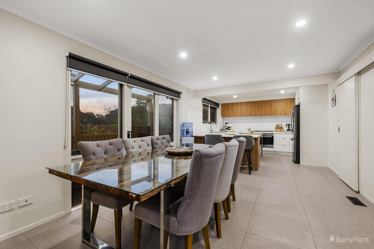 15 Lascelles Avenue, Viewbank, VIC 3084, Viewbank - Thumbnail 4