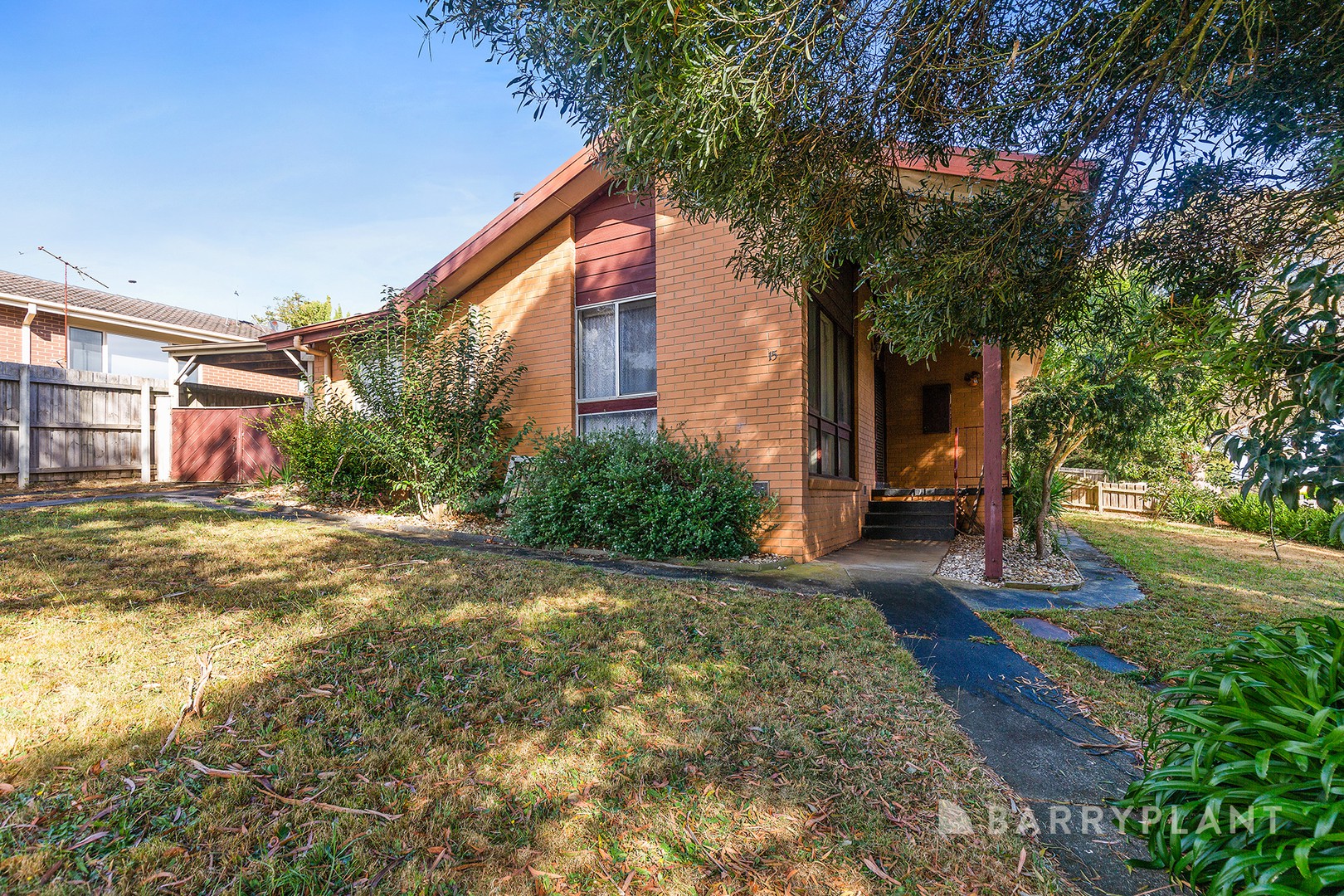 15 Lawson Crescent, Warragul, VIC 3820 - Thumbnail 2 - 28/07/2025