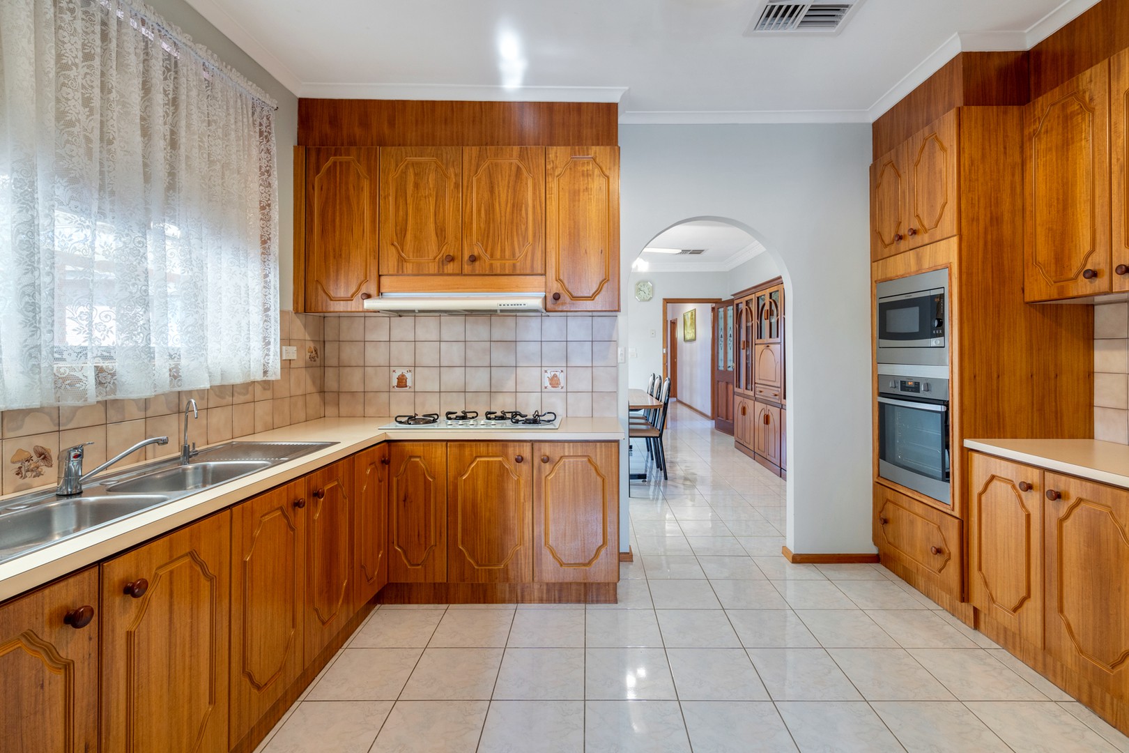 15 Lee Street, Craigieburn, VIC 3064, Craigieburn - Thumbnail 3