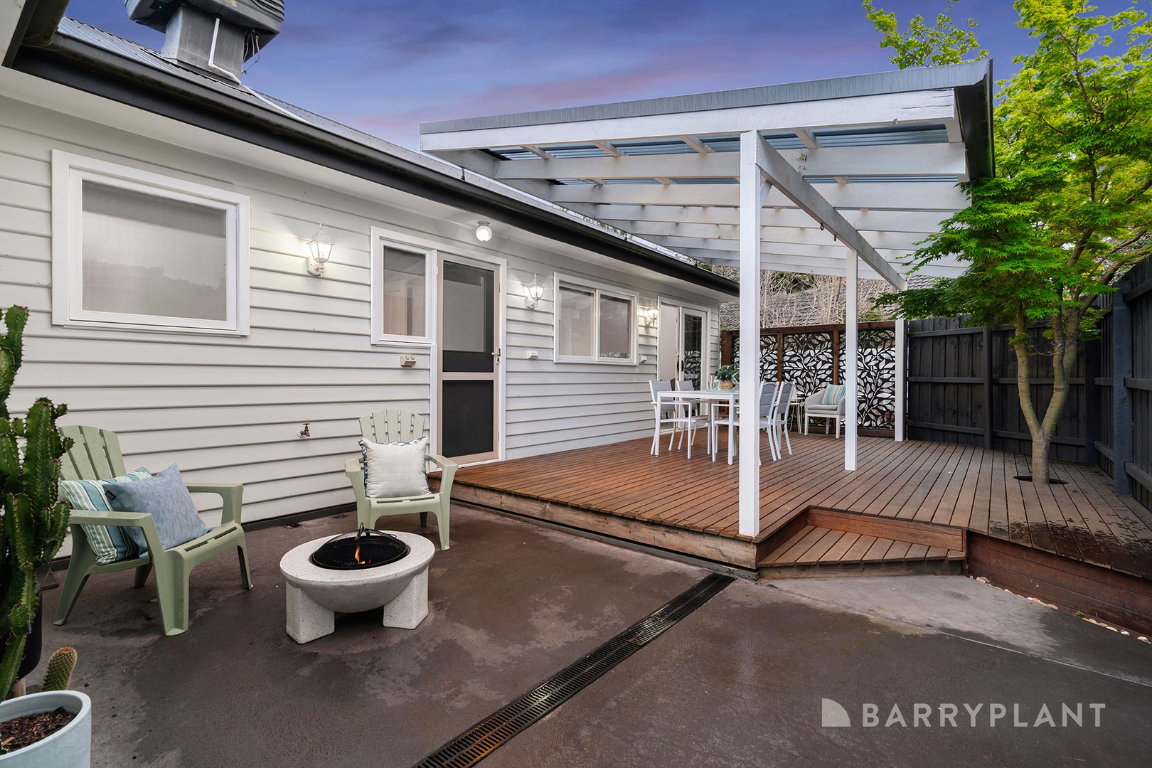 15 Lena Grove, Kilsyth, VIC 3137 - Thumbnail 2 - 02/10/2025