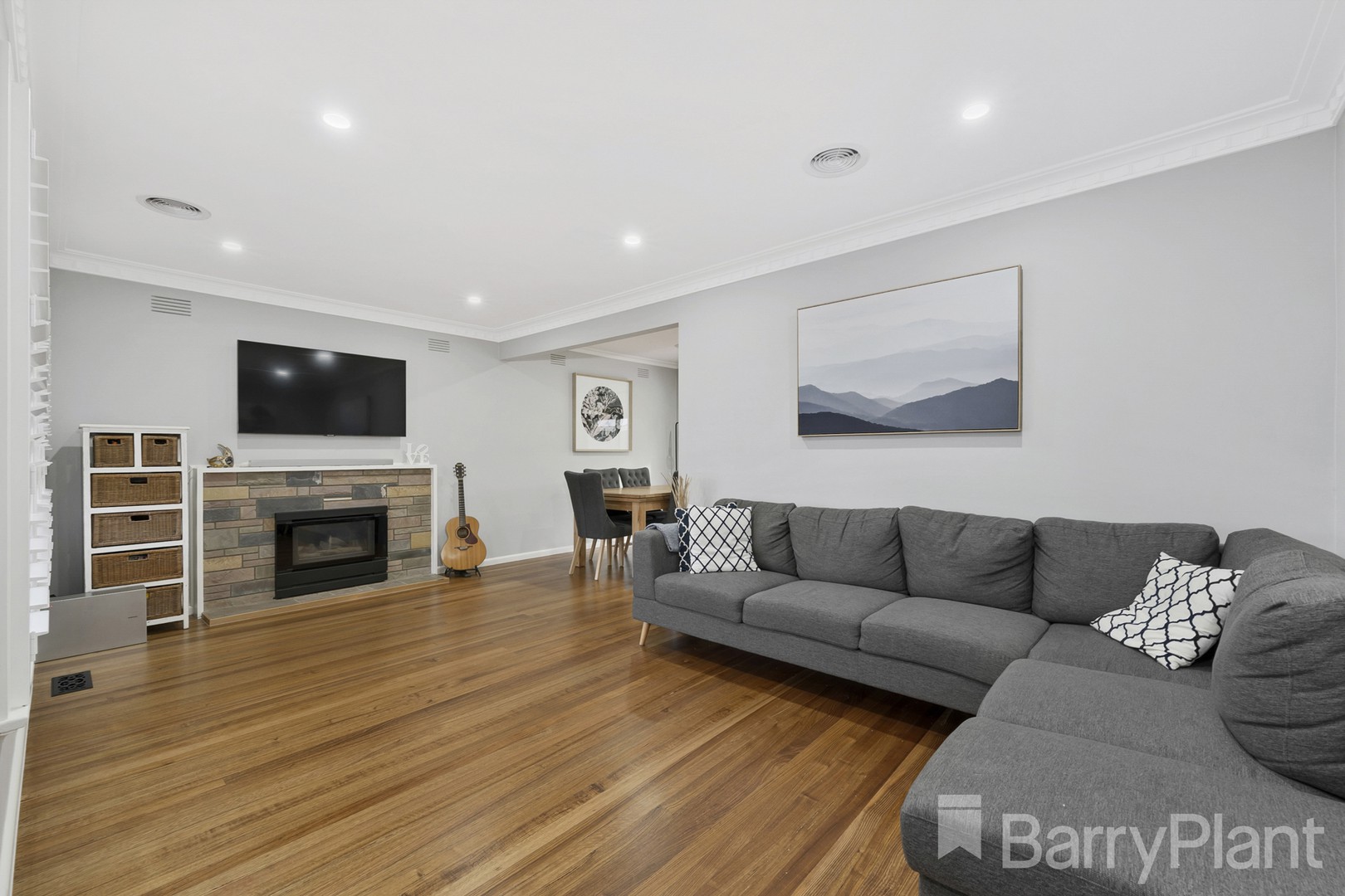 15 Leonard Crescent, Bundoora, VIC 3083, Bundoora - Thumbnail 3
