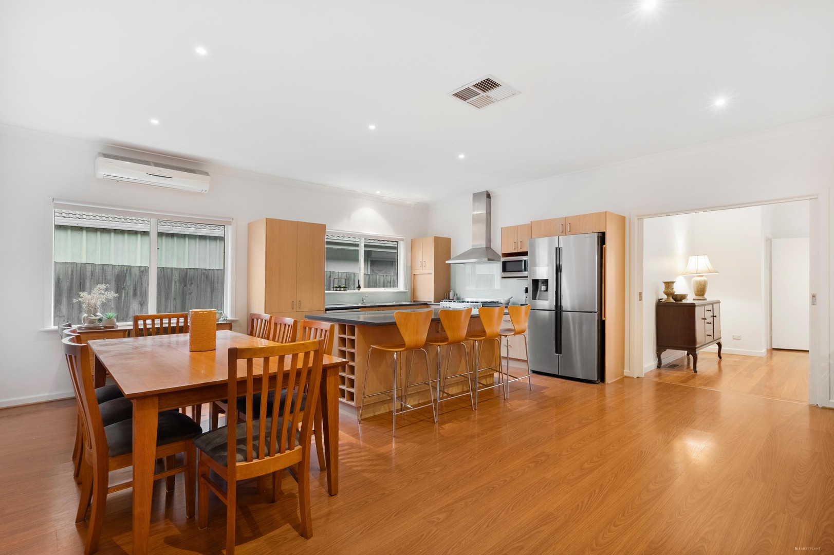15 Linda Avenue, Box Hill North, VIC 3129, Box Hill North - Thumbnail 4