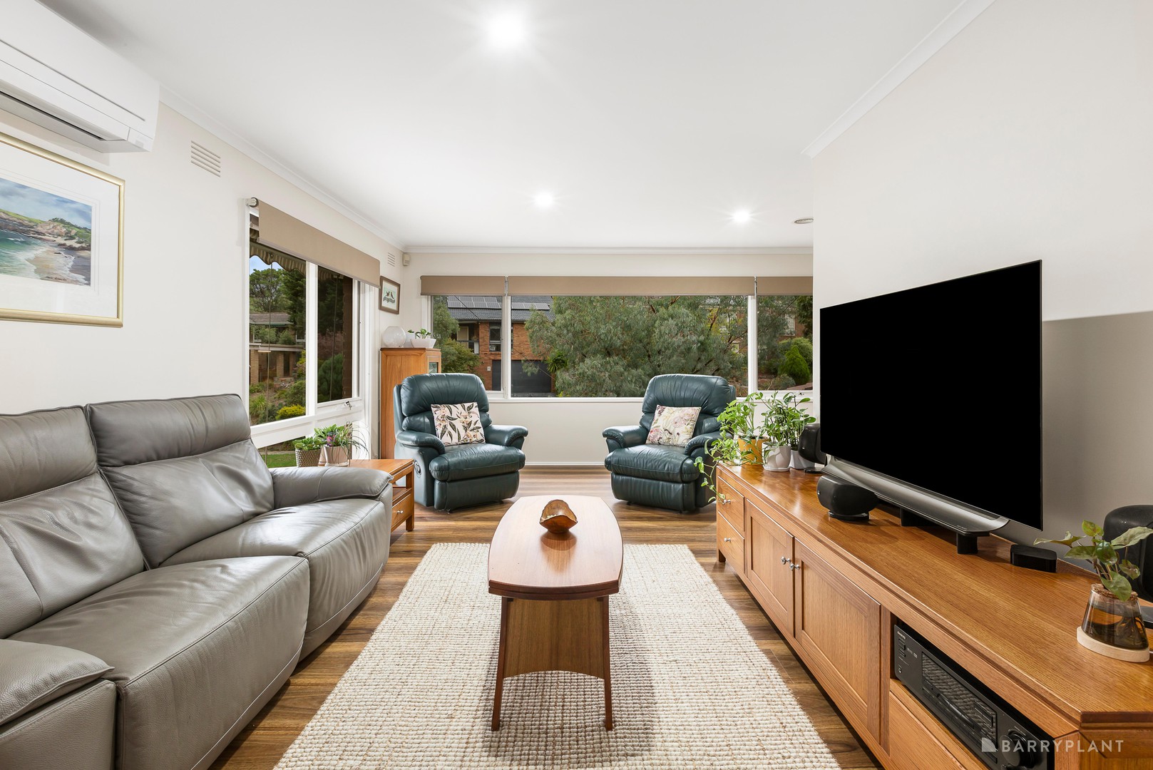 15 Long Valley Way, Doncaster East, VIC 3109 - Thumbnail 2 - 23/03/2026