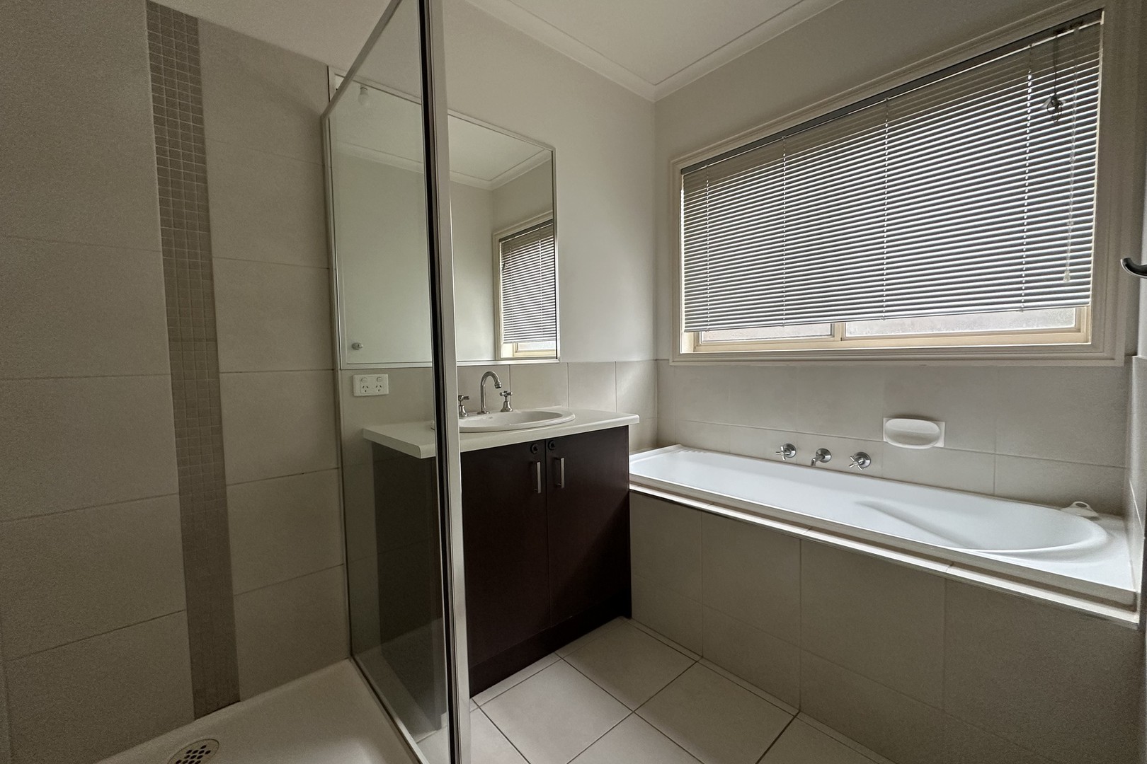 15 Lucas Terrace, Taylors Hill, VIC 3037, Taylors Hill - Thumbnail 8