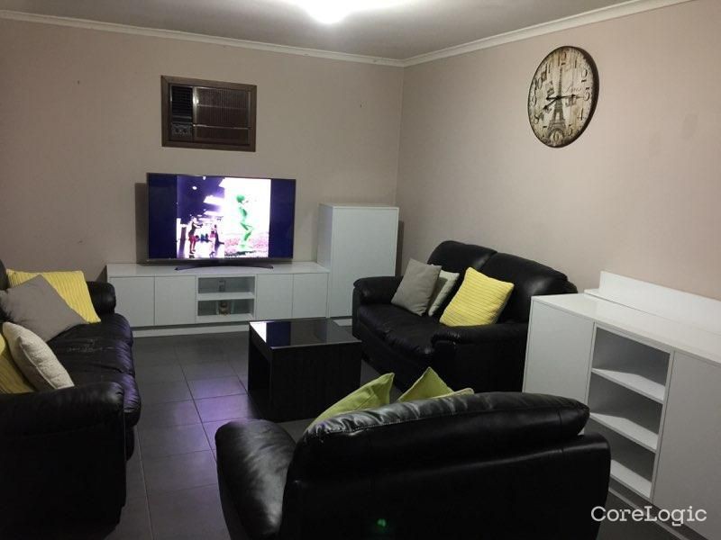 15 Magnolia Boulevard, Meadow Heights, VIC 3048, Meadow Heights - Thumbnail 3