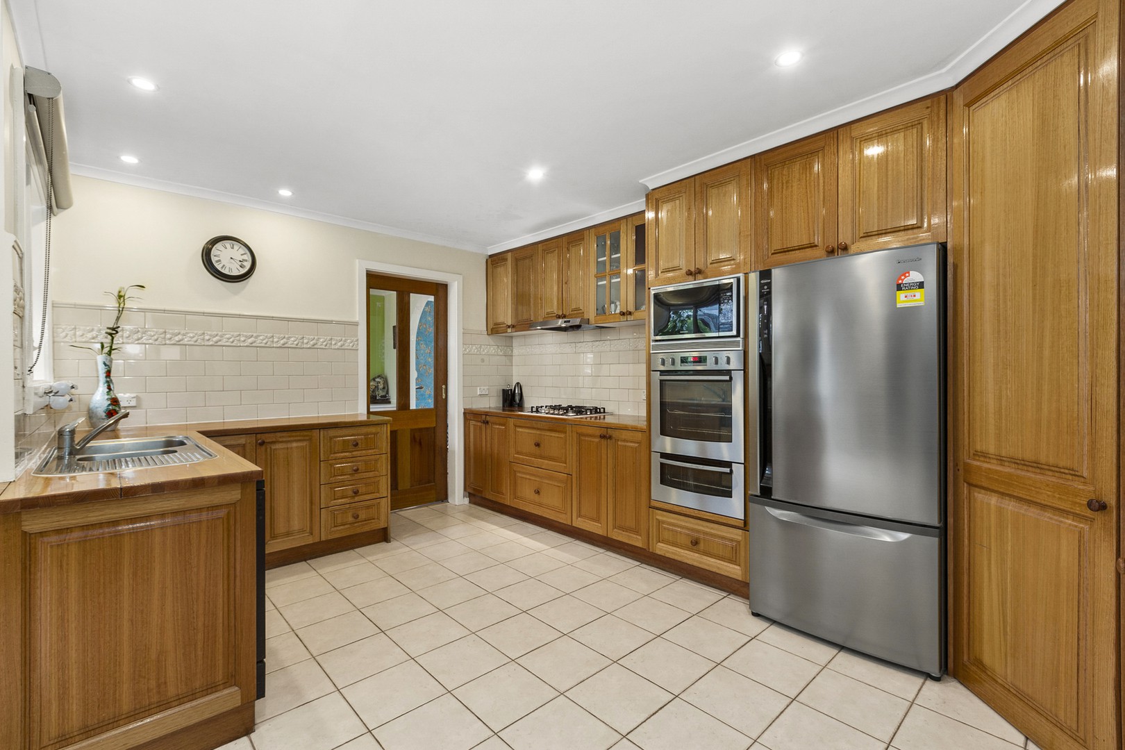 15 Maldon CourtWheelers Hill, VIC 3150, Wheelers Hill - Thumbnail 2