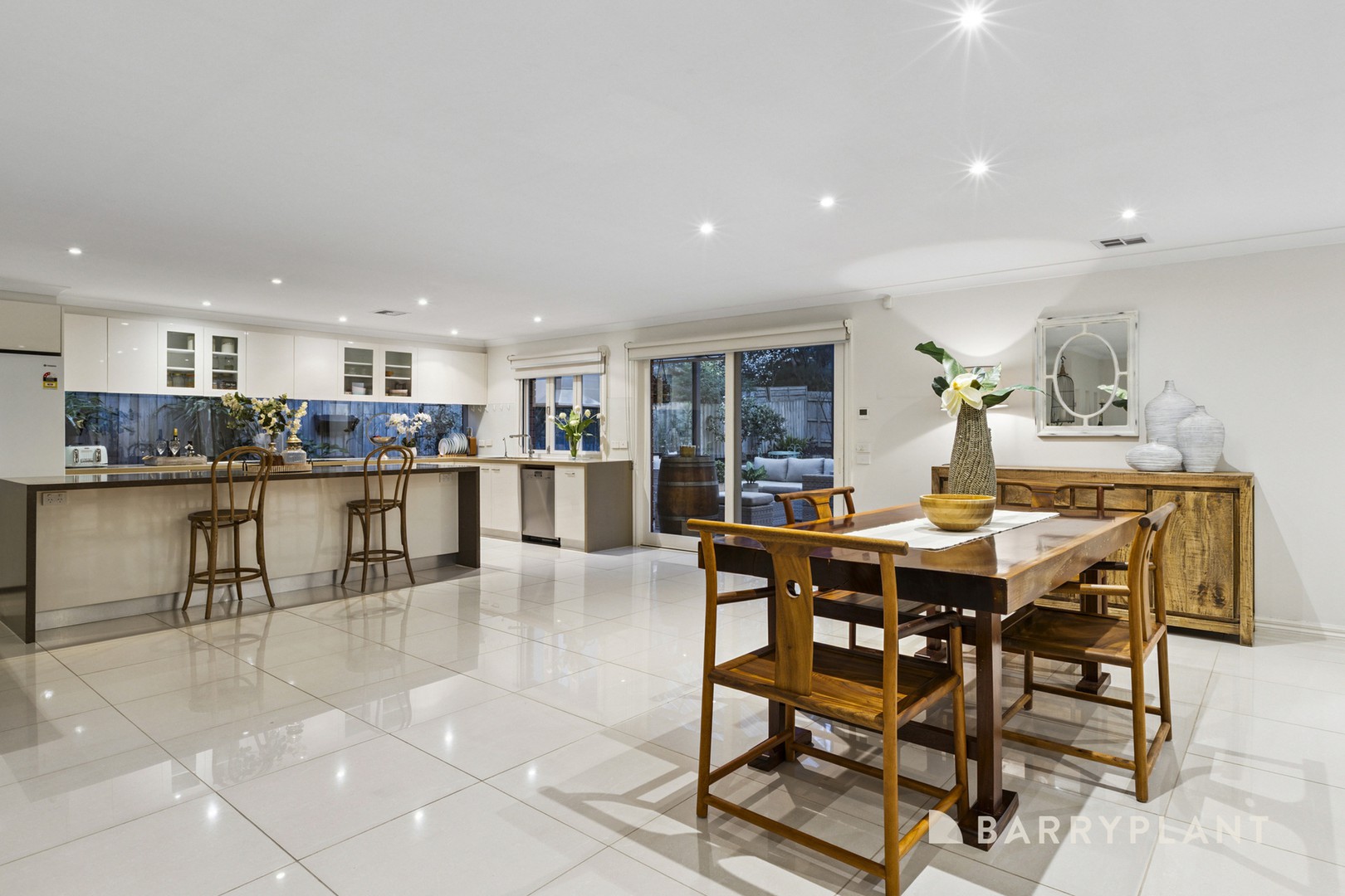 15 Mara Close, Wantirna South, VIC 3152, Wantirna South - Thumbnail 3