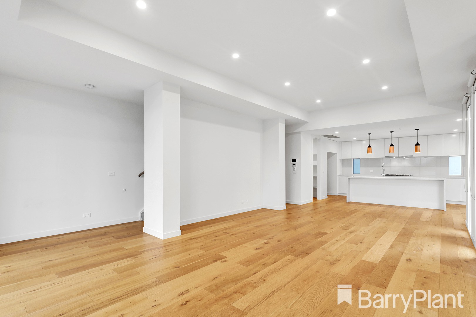 15 McCaffery  Place, Mordialloc, VIC 3195 - Thumbnail 2 - 03/12/2021