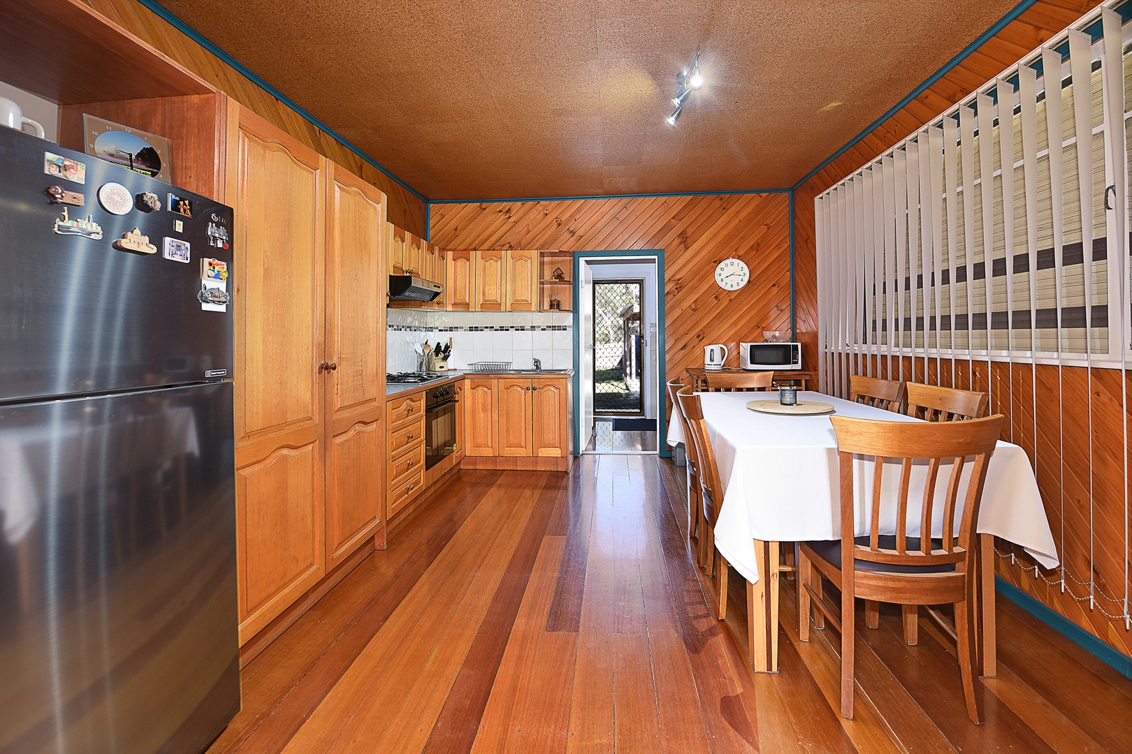 15 Mcfadzean Avenue, Reservoir, VIC 3073, Reservoir - Thumbnail 4