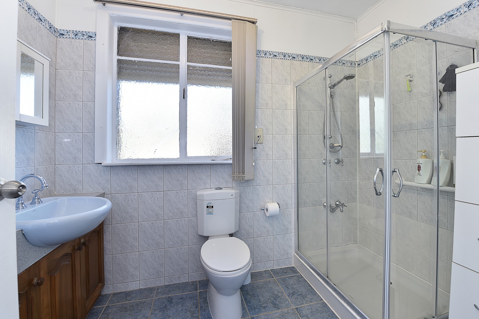 15 Mcfadzean Avenue, Reservoir, VIC 3073, Reservoir - Thumbnail 8