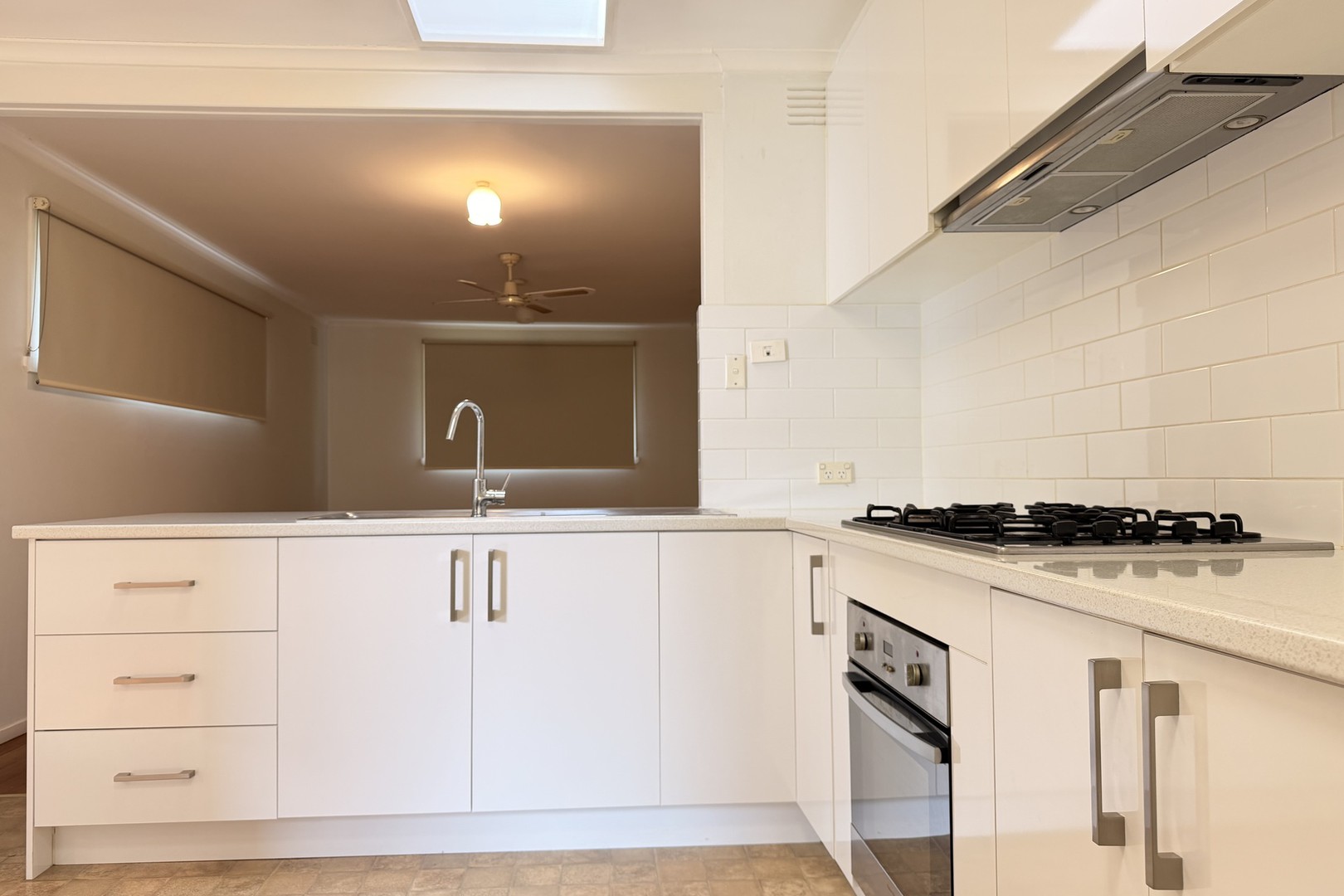 15 Mcfarlane Crescent, Epping, VIC 3076 - Thumbnail 2 - 14/10/2026