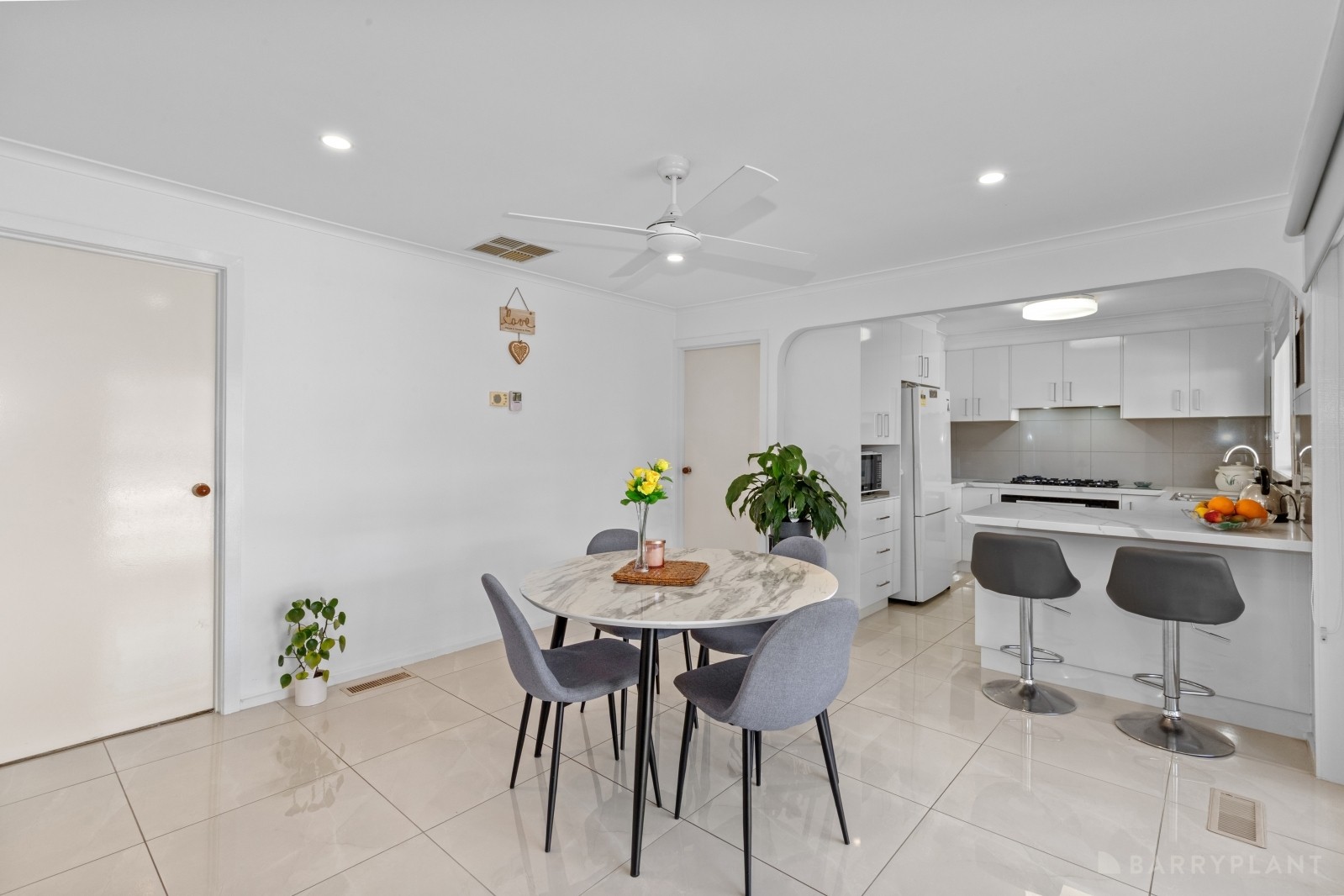 15 Mckeon Circuit, Dandenong North, VIC 3175, Dandenong North - Thumbnail 4