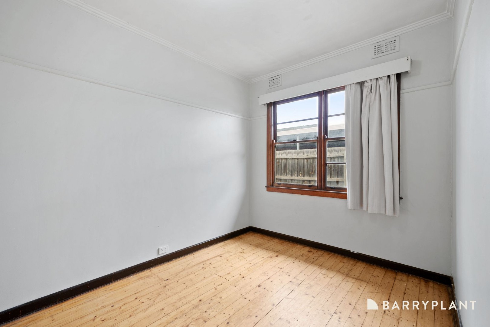 15 Mclennan Street, Braybrook, VIC 3019, Braybrook - Thumbnail 7