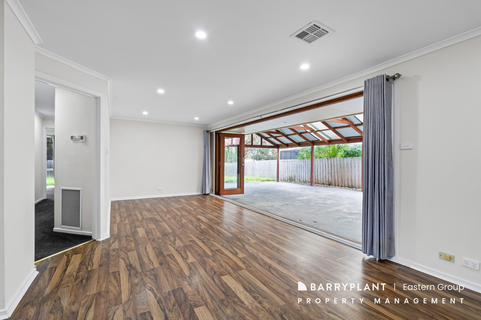 15 McNamara Ct, Pakenham, VIC 3810, Pakenham - Thumbnail 4