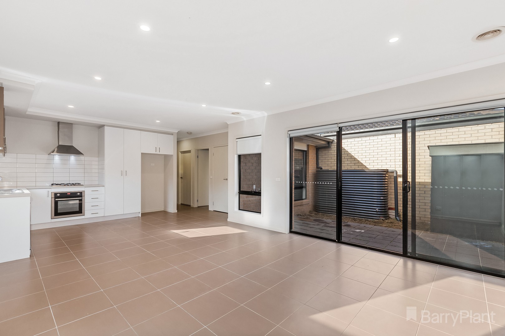 15 Medallion Ave, Beveridge, VIC 3753, Beveridge - Thumbnail 4