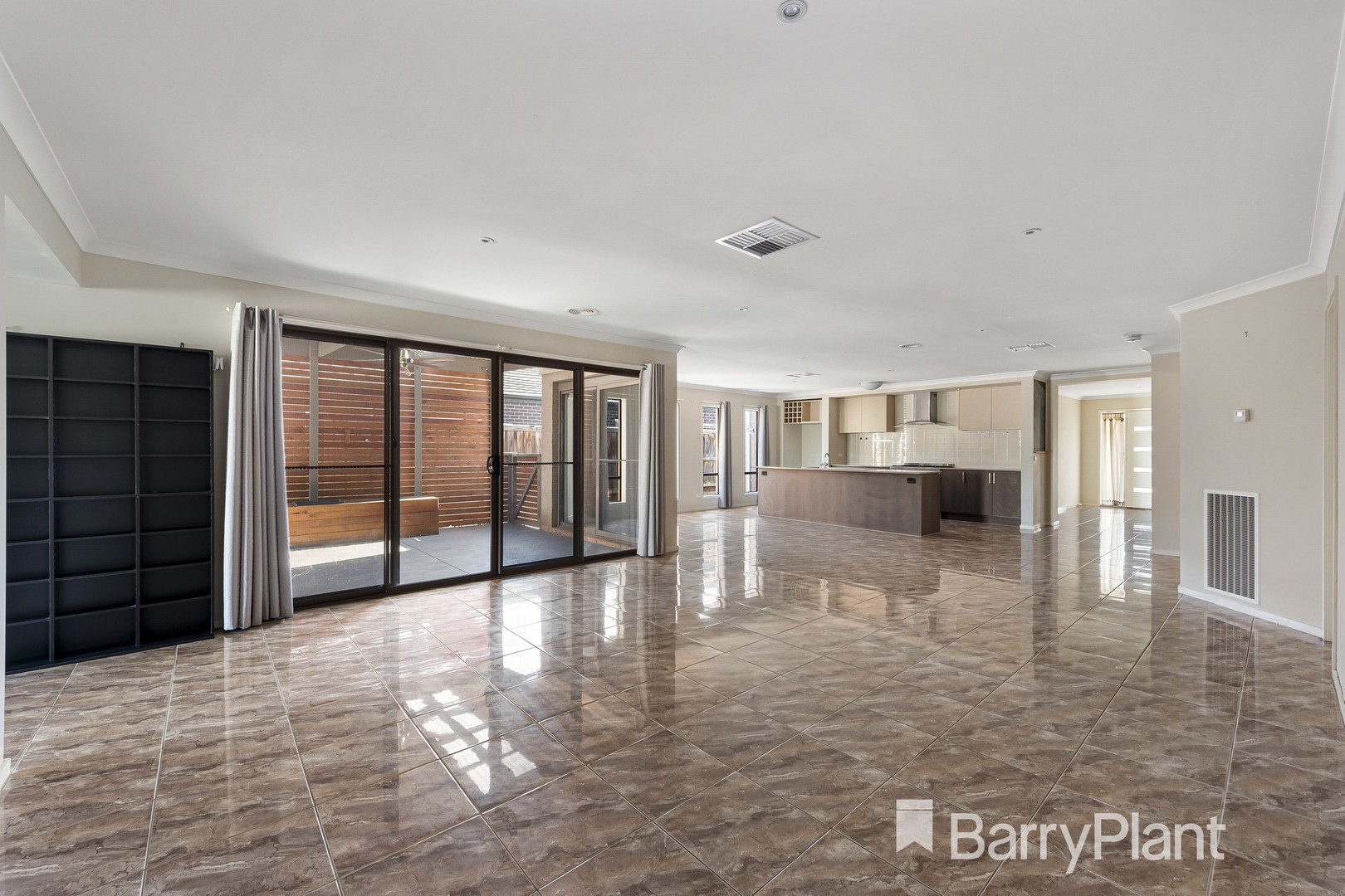 15 Merrystowe Way, Melton West, VIC 3337, Melton West - Thumbnail 3