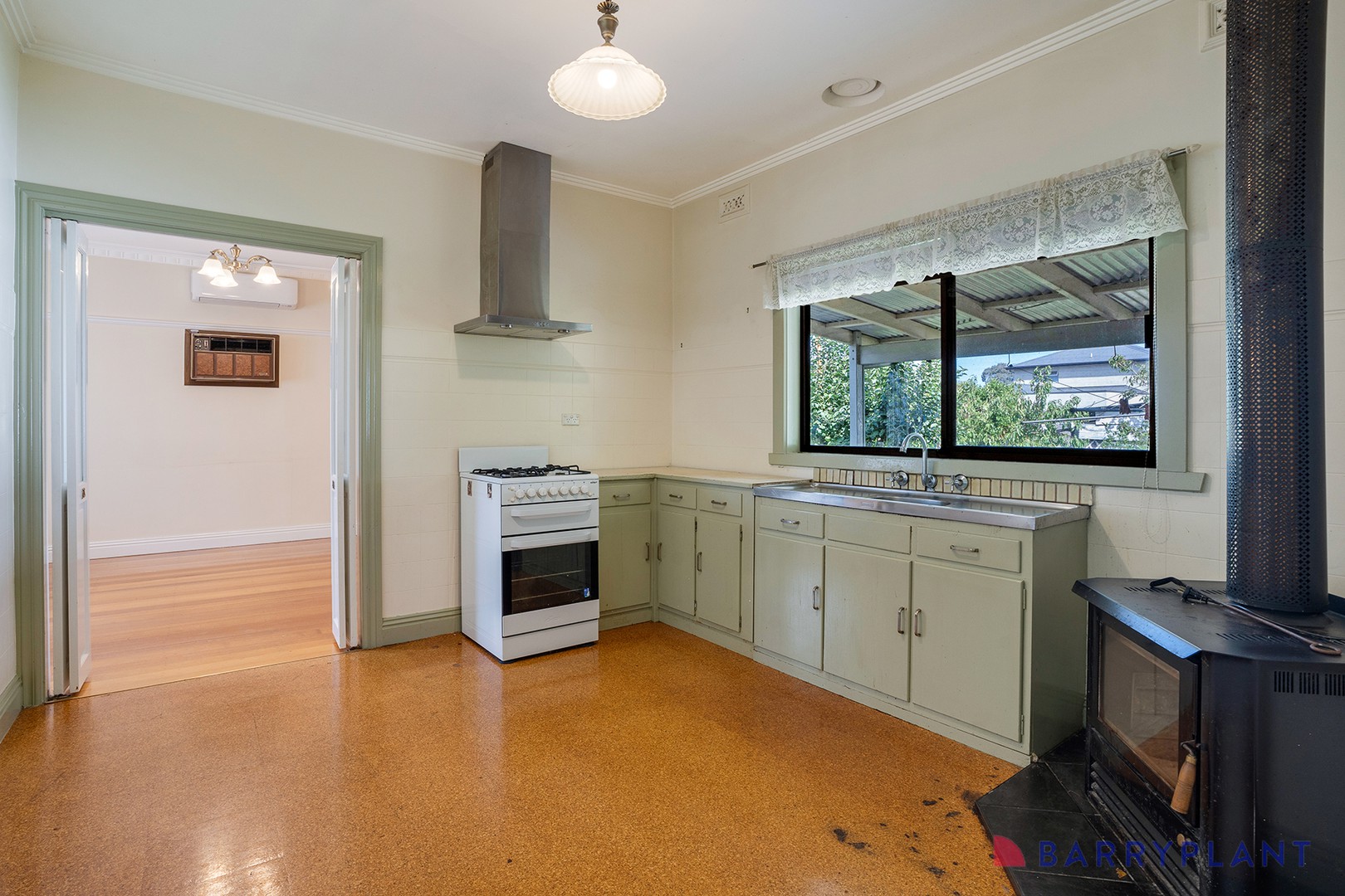 15 Mikado Street, Hadfield, VIC 3046, Hadfield - Thumbnail 4