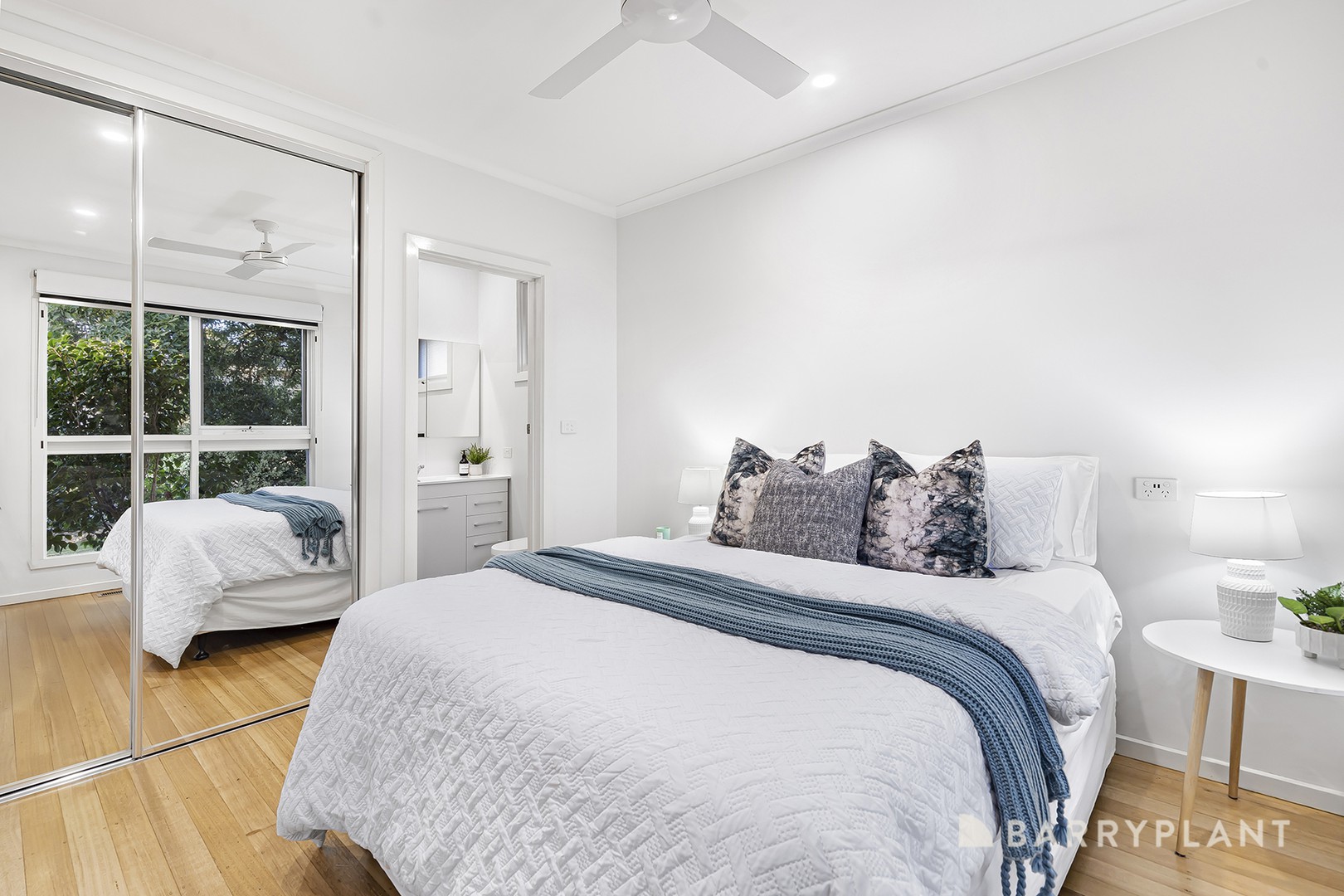 15 Myoora Drive, Mooroolbark, VIC 3138, Mooroolbark - Thumbnail 4