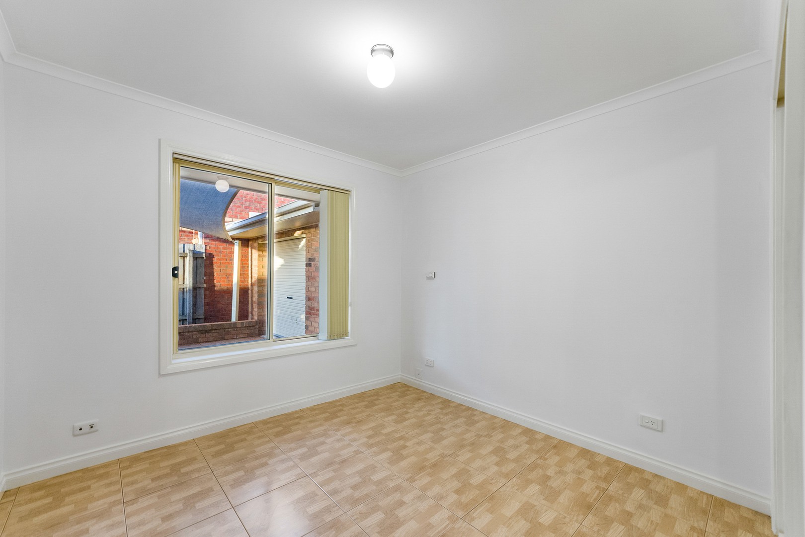 15 Newcombe DriveSt Albans, VIC 3021, St Albans - Thumbnail 8