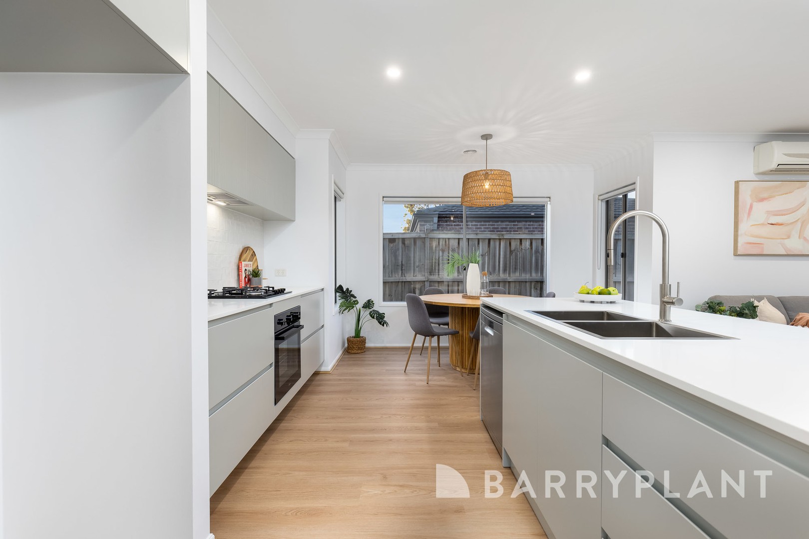 15 Newhaven Drive, Williams Landing, VIC 3027, Williams Landing - Thumbnail 4