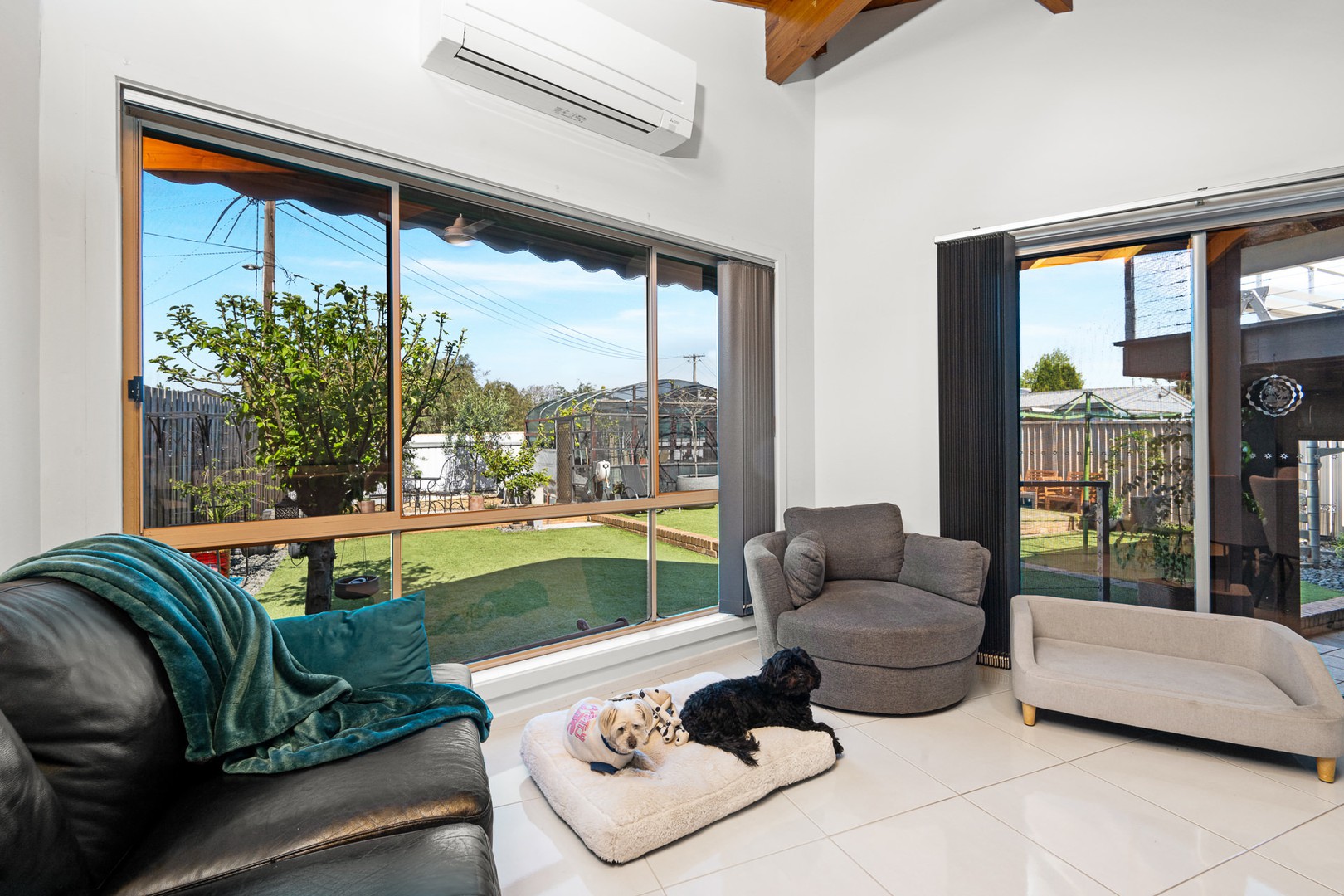 15 Nicholson Crescent, Bell Park, VIC 3215, Bell Park - Thumbnail 3