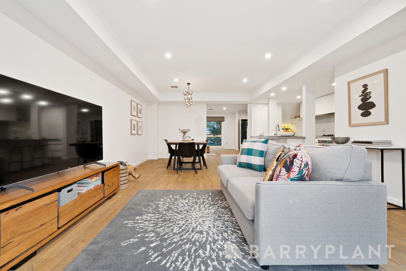 15 Oakden Drive, Bundoora, VIC 3083, Bundoora - Thumbnail 5