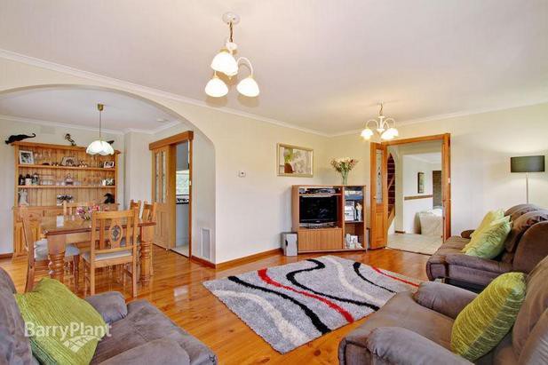 15 Old Orchard Drive, Wantirna South, VIC 3152, Wantirna South - Thumbnail 3