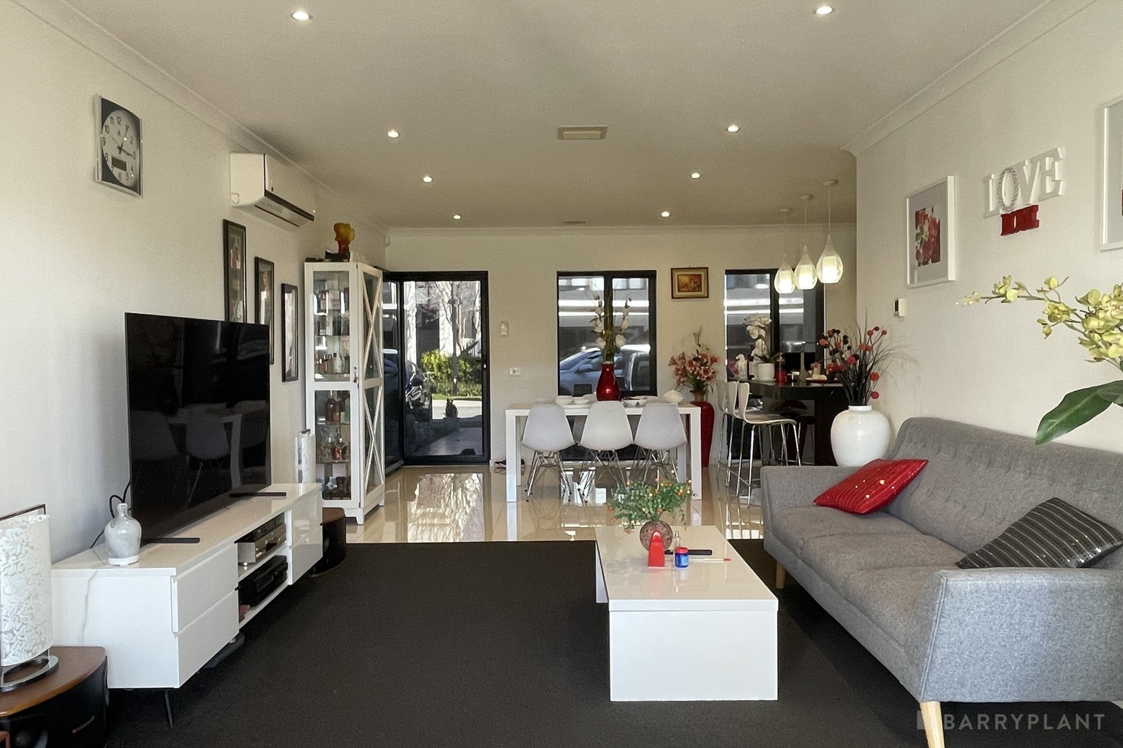 15 Orana Way, Springvale, VIC 3171 - Thumbnail 2 - 22/08/2025