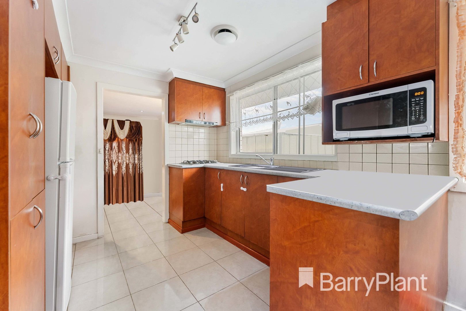 15 Orion Avenue, St Albans, VIC 3021, St Albans - Thumbnail 6