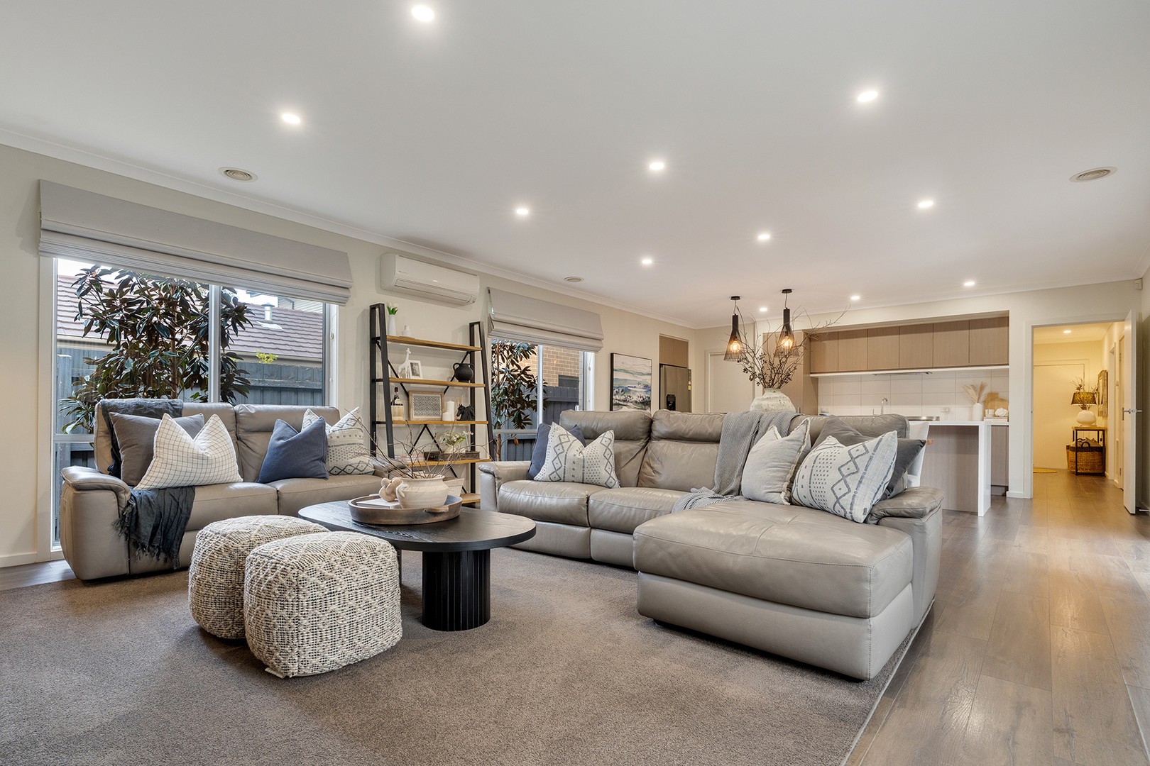 15 Parkfield Walk, Westmeadows, VIC 3049, Westmeadows - Thumbnail 5