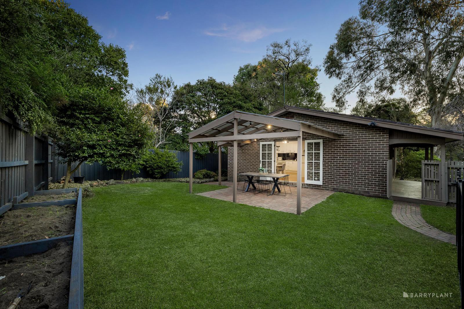 15 Parkhaven Drive, Heathmont, VIC 3135, Heathmont - Thumbnail 2