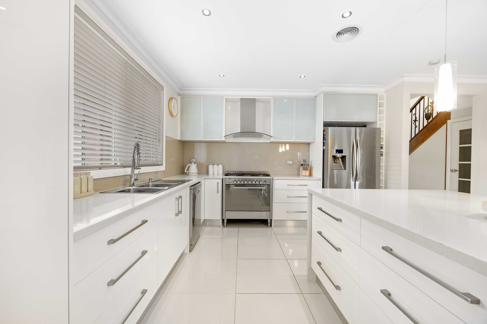 15 Parrakeet Court, Taylors Lakes, VIC 3038, Taylors Lakes - Thumbnail 3
