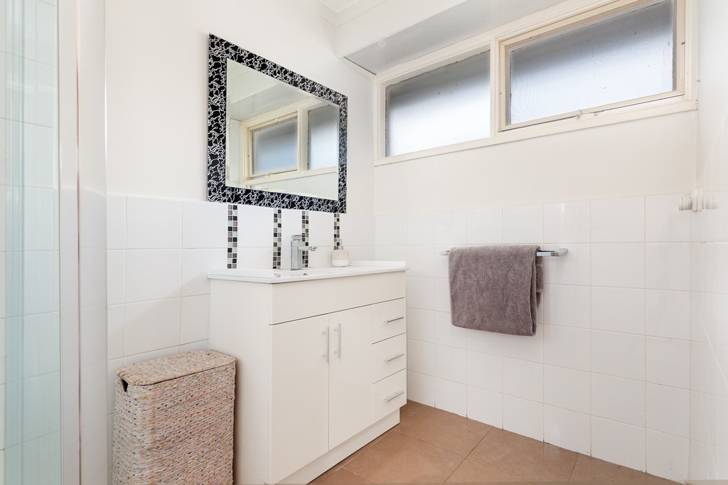 15 Piccadilly Crescent, Keysborough, VIC 3173, Keysborough - Thumbnail 8