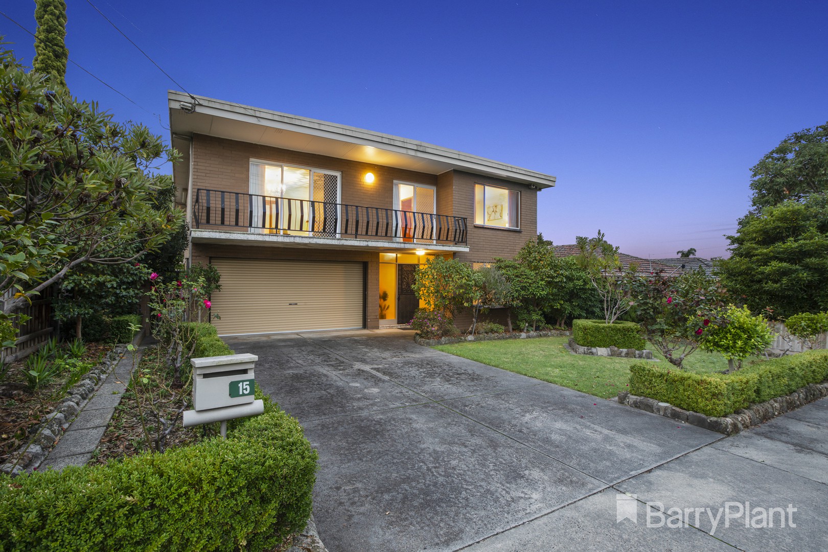 28 Vanderbilt Court, VARSITY LAKES QLD 4227, Varsity Lakes - Thumbnail 2