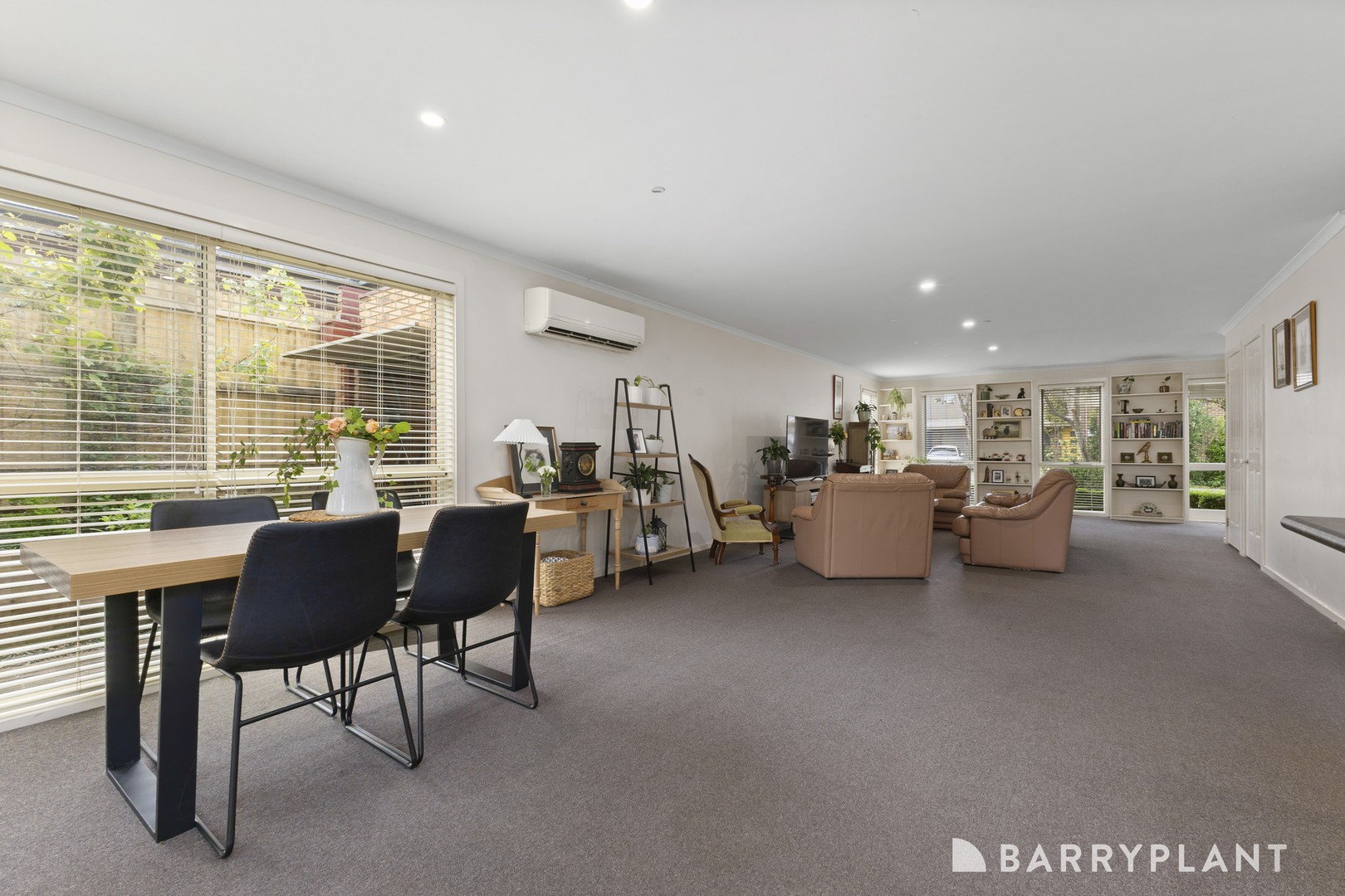 15 Pinoak Drive, Yarra Glen, VIC 3775 - Thumbnail 2 - 11/11/2025