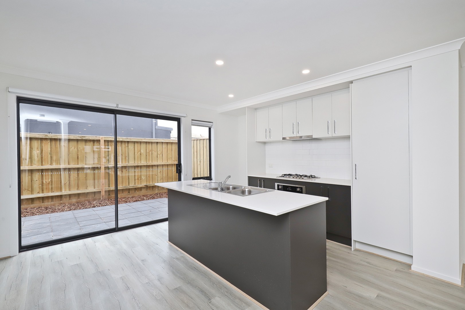 15 Pisa StreetFraser Rise, VIC 3336  - Leased, Fraser Rise - Thumbnail 2