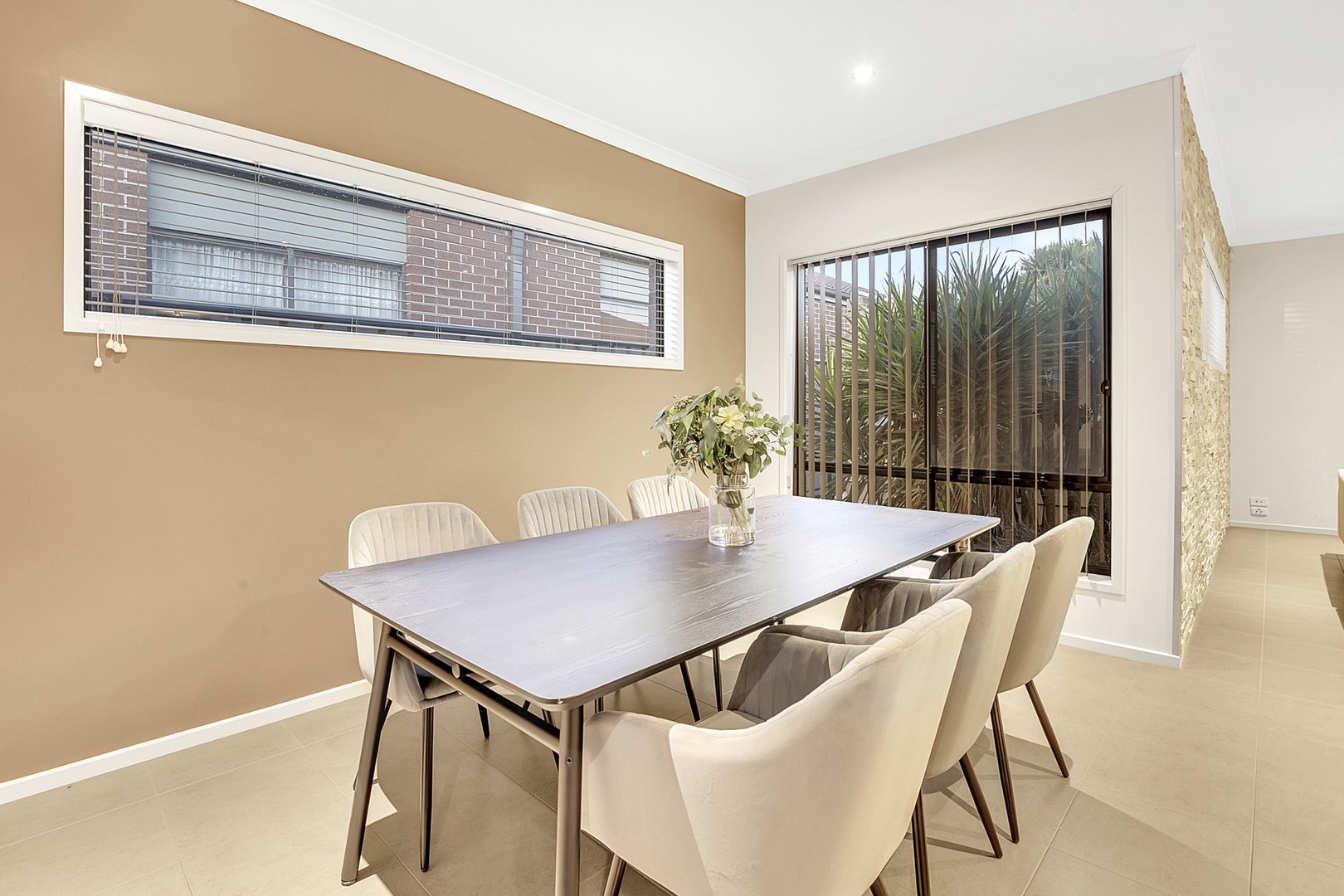 15 Poole Street, Craigieburn, VIC 3064, Craigieburn - Thumbnail 3