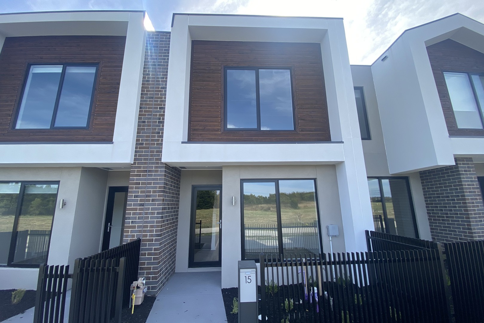 15 Pottersfield Walk, Officer, VIC 3809, Officer - Thumbnail 2