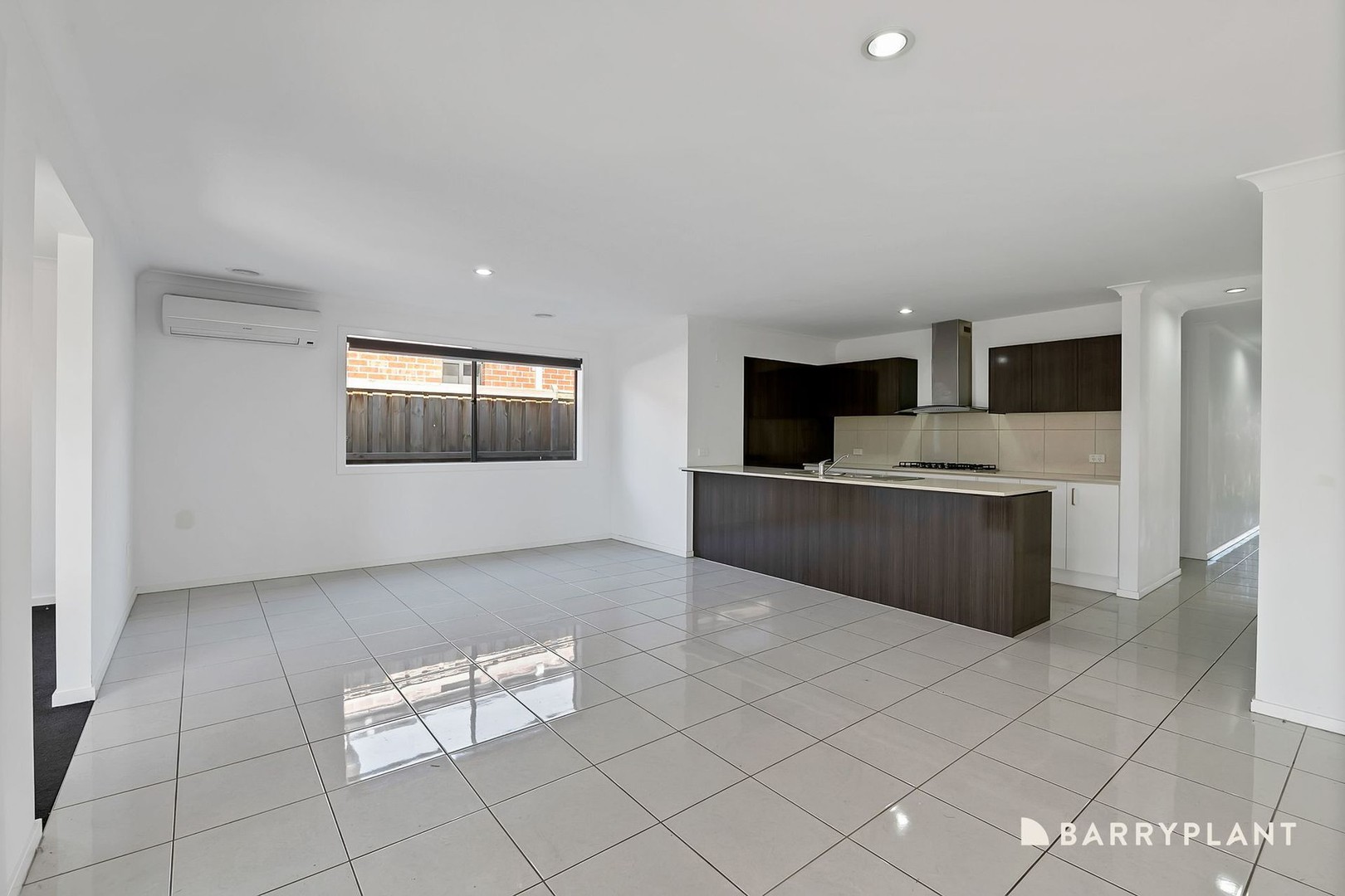15 Priscilla Place, Pakenham, VIC 3810 - Thumbnail 2 - 21/05/2026