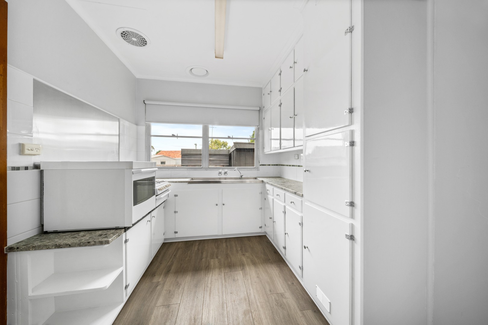 15 Purnell Road, Corio, VIC 3214, Corio - Thumbnail 3