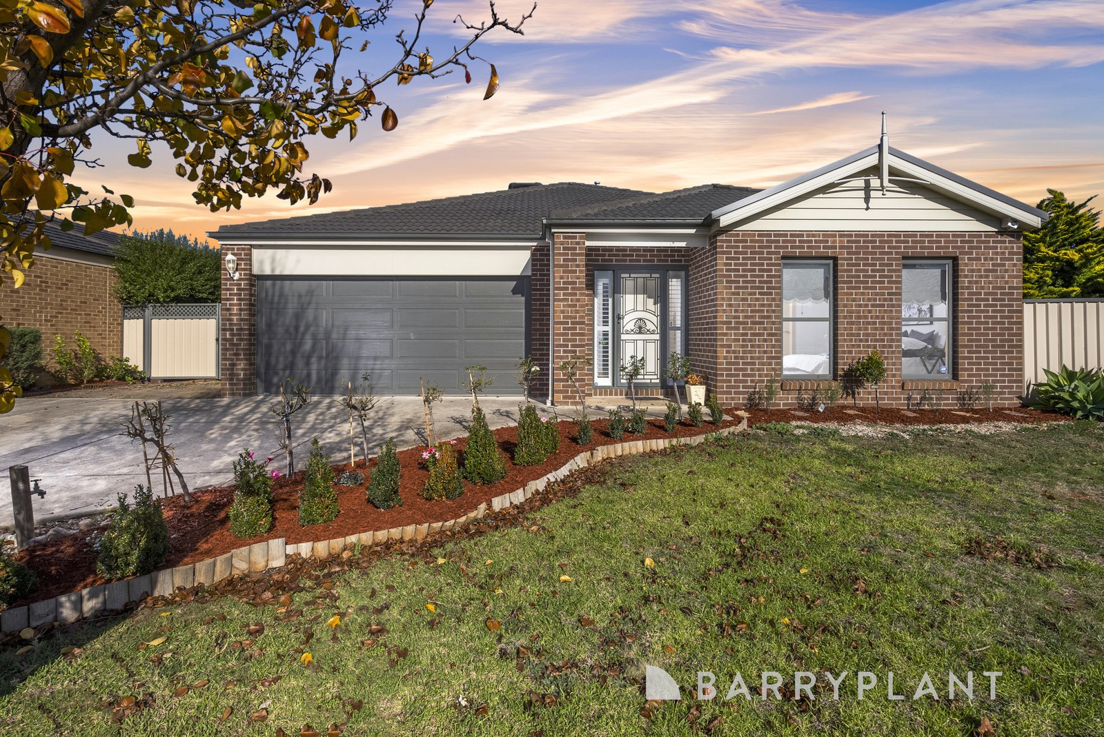 15 Ranfurlie Circuit, Melton West, VIC 3337, Melton West - Thumbnail 2