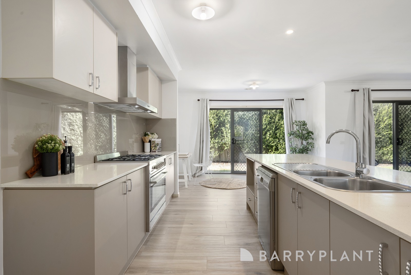 15 Ranfurlie Circuit, Melton West, VIC 3337, Melton West - Thumbnail 6
