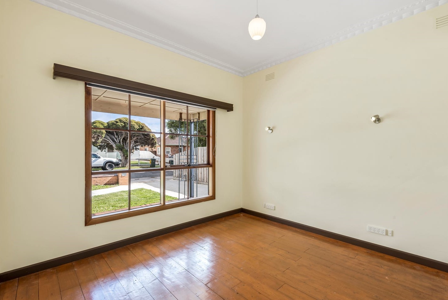 15 Raven Street, Geelong West, VIC 3218, Geelong West - Thumbnail 5
