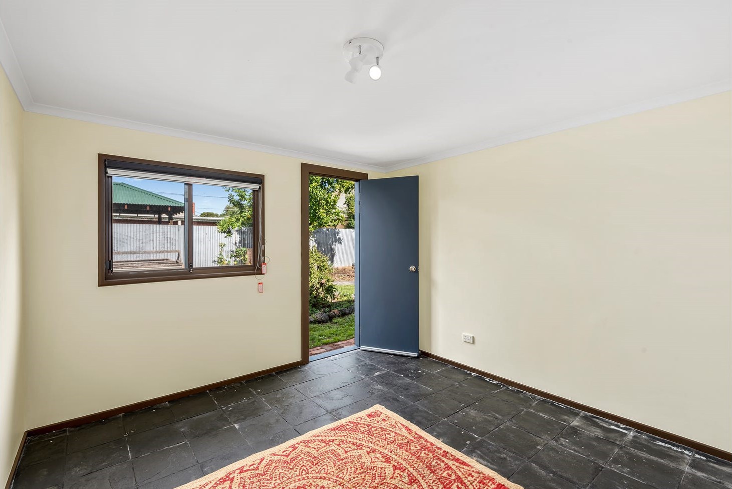 15 Raven Street, Geelong West, VIC 3218, Geelong West - Thumbnail 7